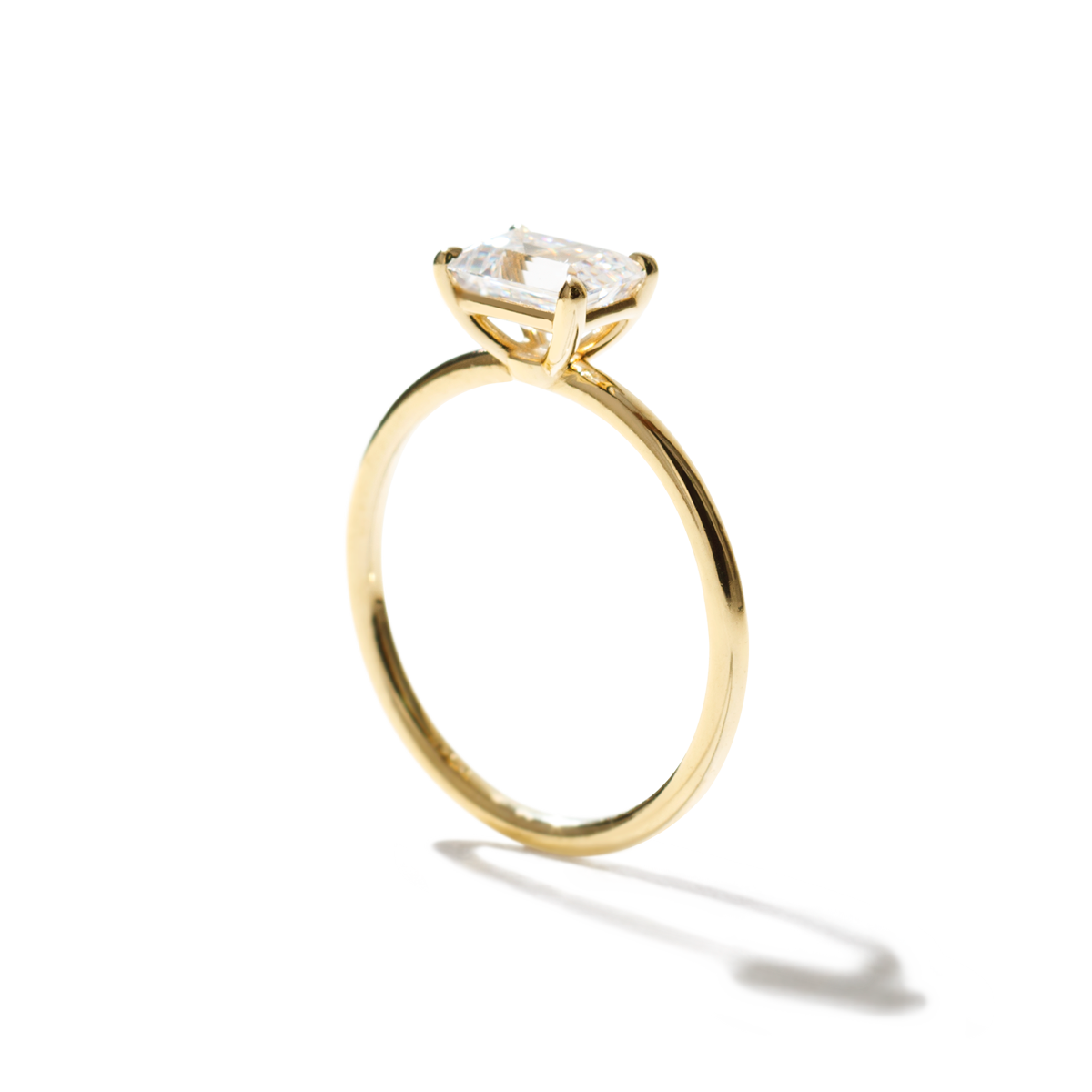 18K Yellow Gold / Emerald