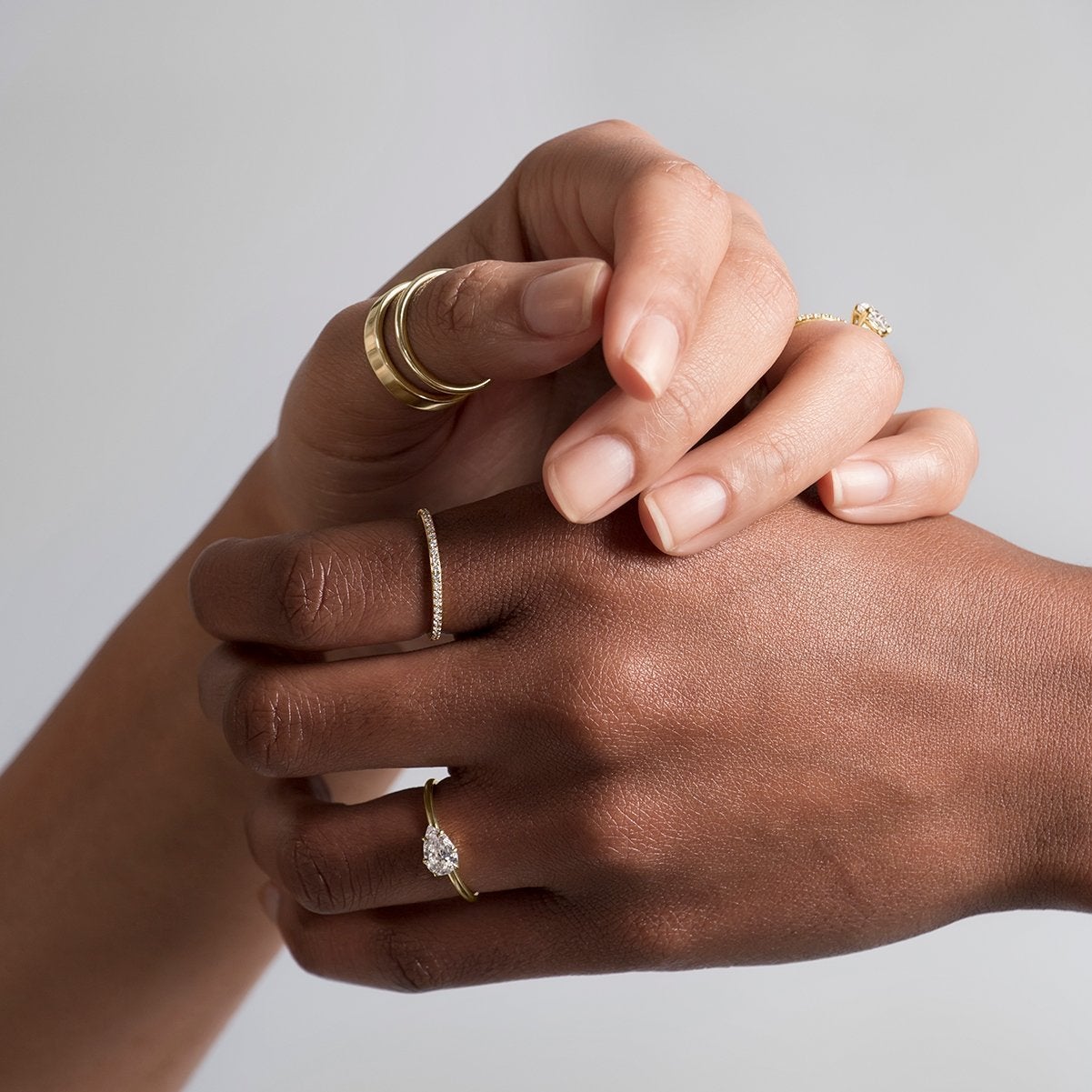 18K Yellow Gold / Pear