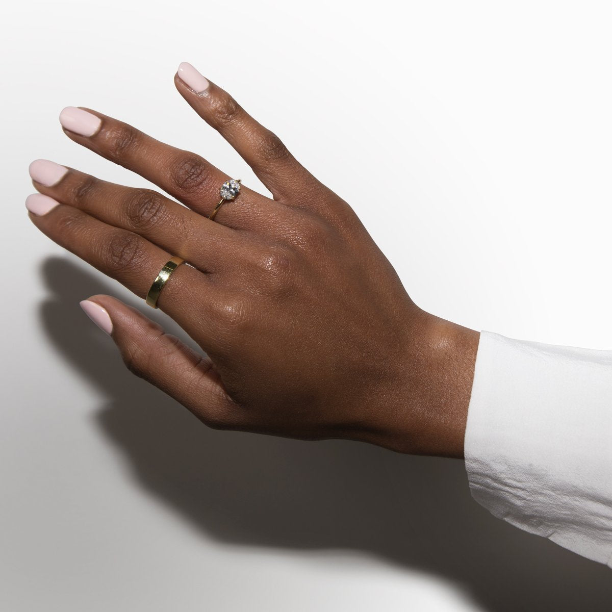 18K Yellow Gold / Oval